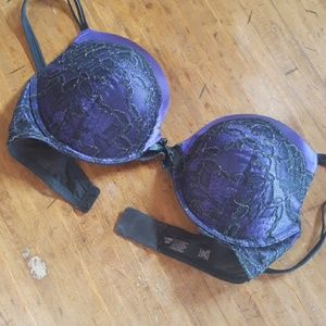36DD, Victoria Secret padded bra